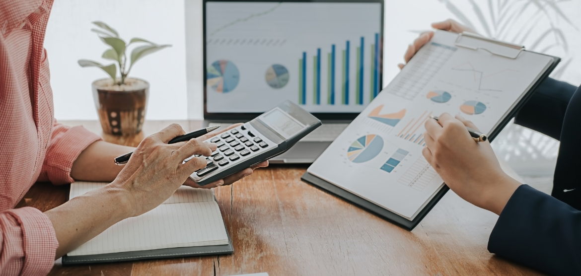 FNS41820 - Certificate IV in Financial Services